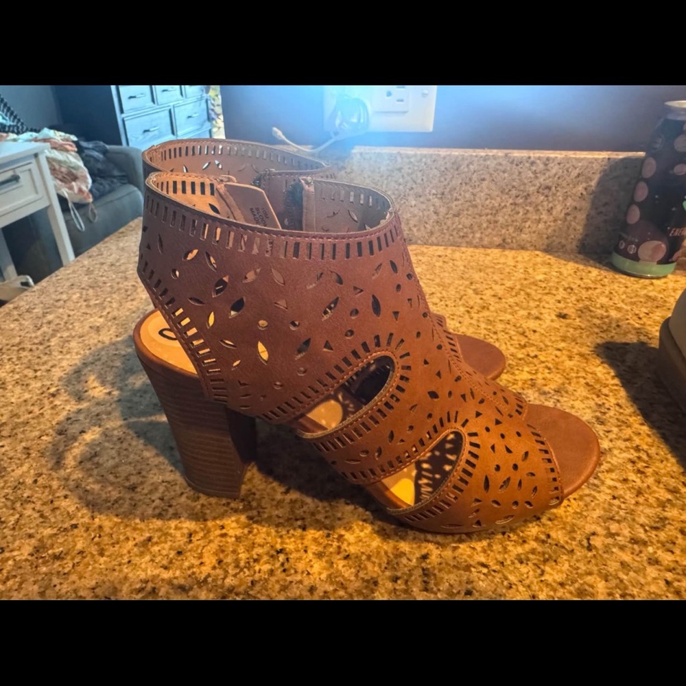 Brown Cutout Women's Heeled Sandals